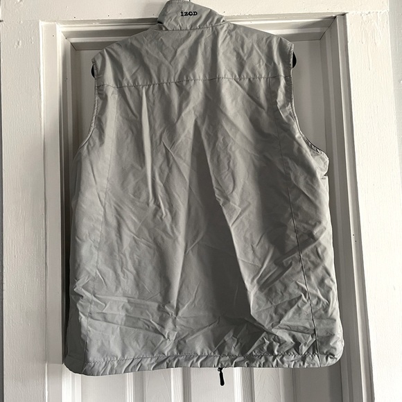 Izod Vest - Picture 3 of 4